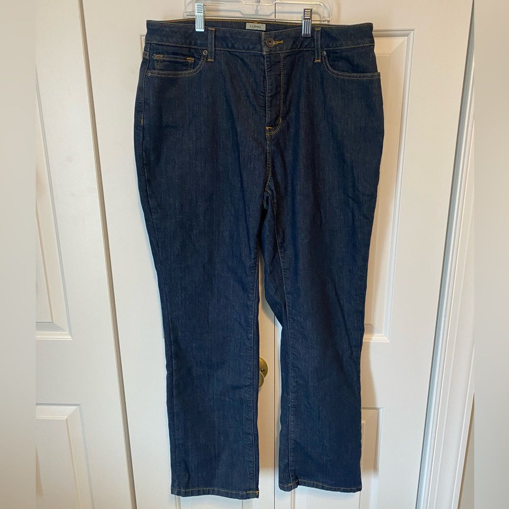 L.L. Bean Fully Lined Women’s Dark Blue Jeans